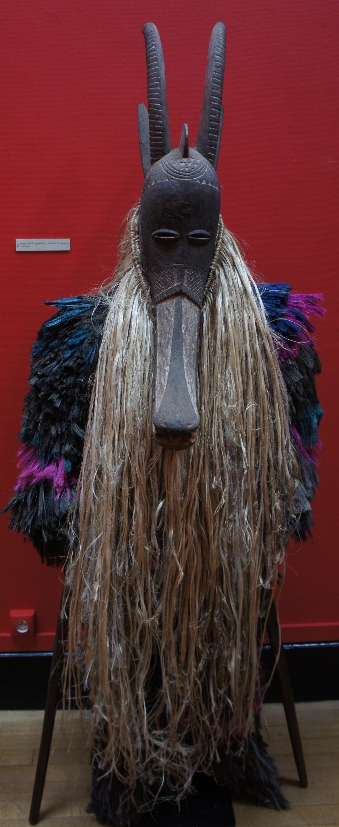 Masque buffle 1552 bobo dioulasso