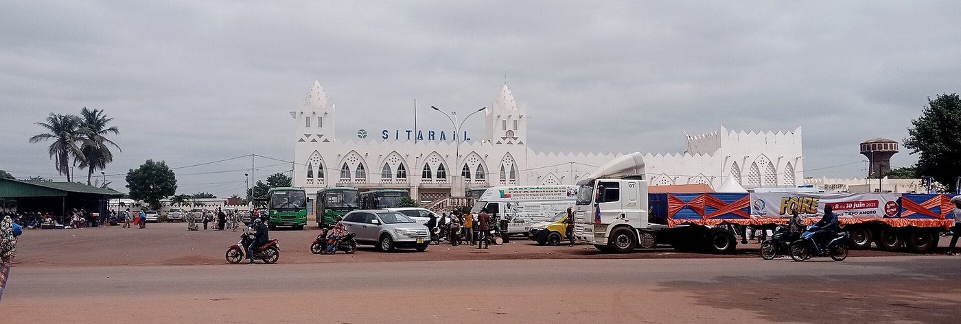 Place Tiéfo Amoro à Bobo Dioulasso