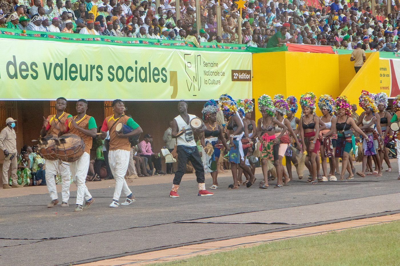 Les Filles Djomélé de Bobo-Dioulasso et les Griots du Guiriko